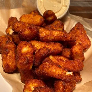 Beer-Battered Cheese Curds