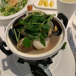 Seafood platter steamer