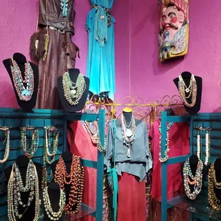 W!ld Moon Boutique ~ Where the W!ld WoMan Shops! Native American Jewelry, Santo Domingo Pueblo, NM &amp; Sterling Silver Navajo made.
