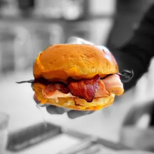 Dirty Breakfast Sandwich | @whaevaeats