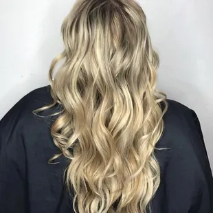 Highlights and curling with a wand