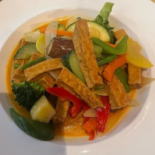 Yellow Curry with Vegetables &amp; Tofu