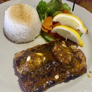 Mahi-Mahi plate-- super yummy! :)