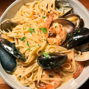 Spicy Seafood Pasta