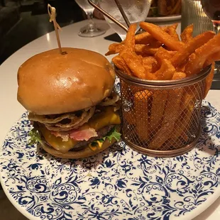 Wild Swann Local Burger