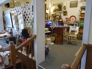 Antiques White Bear