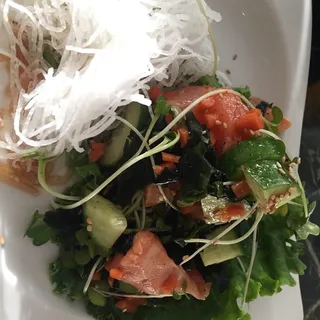 Salmon Poke Salad