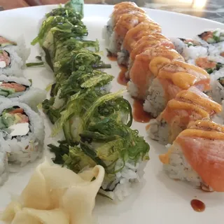 Black Pepper Salmon Roll