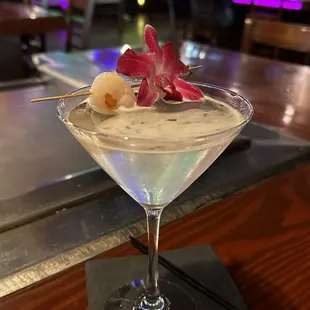 Lychee Saketini