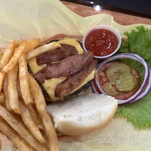 Bacon Cheeseburger