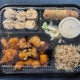 To go Bento Box - scallion chicken