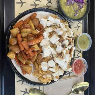 White meat chicken bowl, mixed veg, chicken pozole