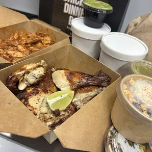 CHICKEN DINNER BOX