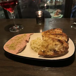 food, chicken wings and fried chicken