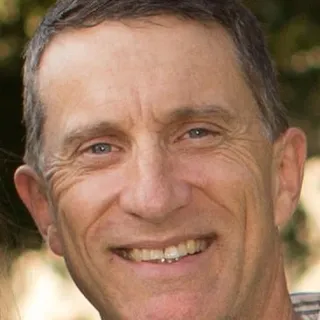 Steve V.