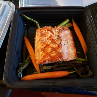 What I got.  Fine with the vegetable differences, but they forgot the potatoes.