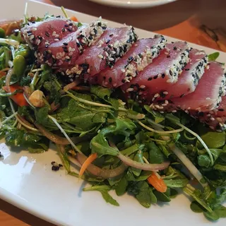 Seared Ahi Salad