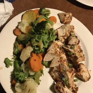 Grilled chicken and steamed veggy
