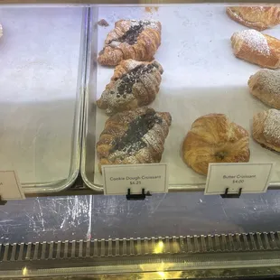 donuts, dough desserts, food