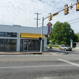 Located on the corner of Peoria and 11th st (aka Route 66). Great place.