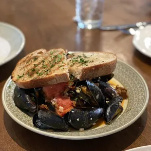 Black Mussels ($18)