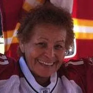 Stella H.