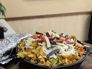 Persimmons Bar and Grill