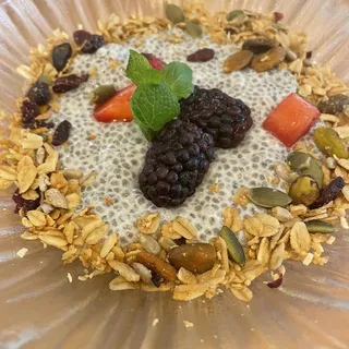 CHIA PUDDING