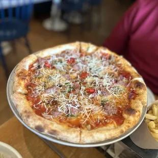 Spicy sausage pizza