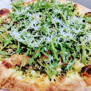 Green Forest Pizza