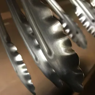 tongs