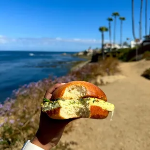 Vegetarian breakfast sandwich