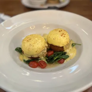 First time trying the Salmon cake benidiccks and probably the best thing I've had on the brunch menu! Delicious 5 stars to the chef !