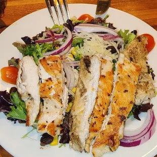 Small Custom Southwest Salad with Chicken Breast