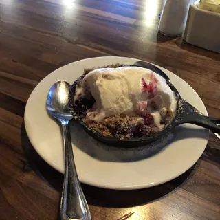 Cherry Crumble