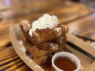 Intrinsic Smokehouse & Brewery