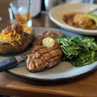 Wood grilled ribeye (medium rare)