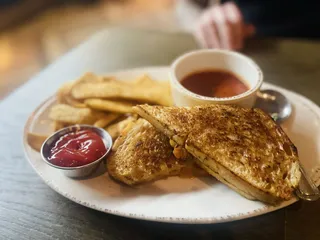 Urban Seafood Company