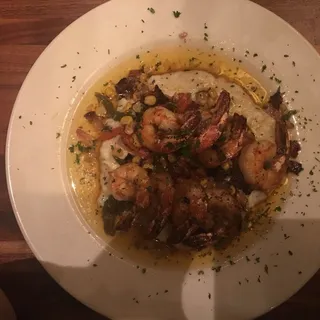 Gulf Shrimp & Grits
