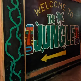 welcome to the jungle sign