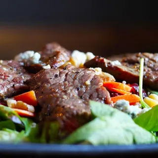 Pub Steak Salad