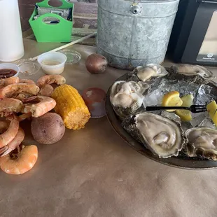 My shrimp and oyster lunch. Awesome!