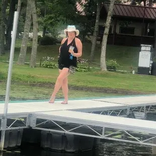 Great dock to get gas at and to park so you can run in for some great bar grub.