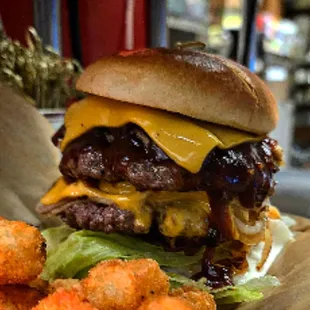 burger and tots