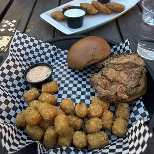 crispy chicken sandwich (aioli on side) with tots