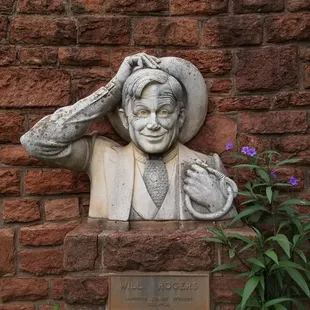 Will Rogers sculpture
