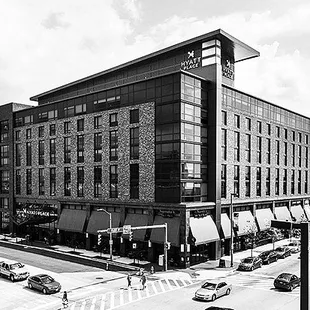 Hyatt Place, 2017 home of "Willard &amp; Wood"