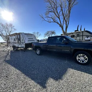 Pull in full hookups