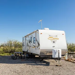 large back in lots with picnic table