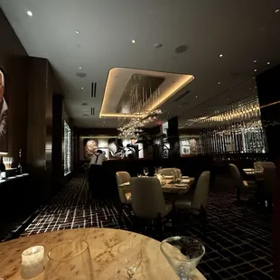 interior, pancakes